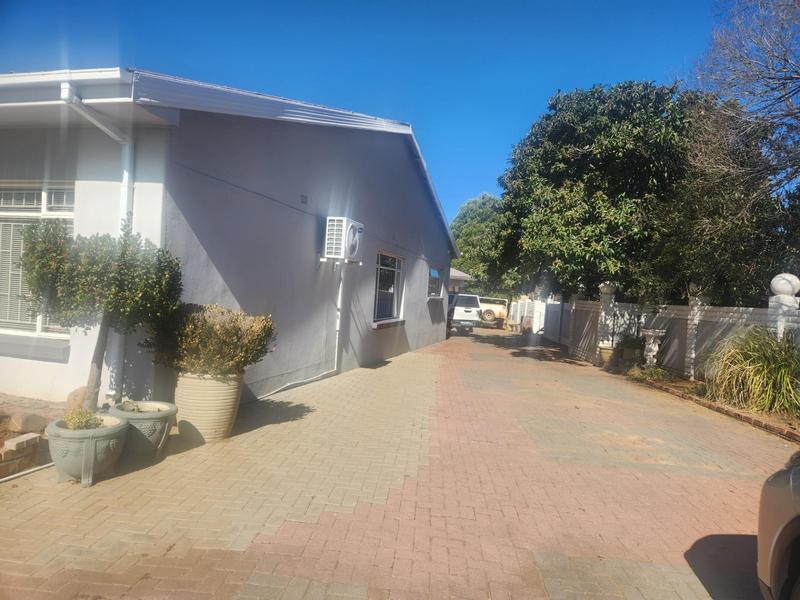 4 Bedroom Property for Sale in Bothaville Free State
